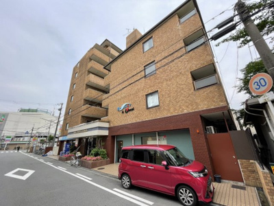 【外観】 | ロイヤルハイツ菅原 | レンガ貼りの外観です。