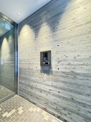 Live Flat六甲桜口のロビー