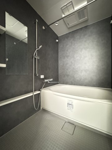 Live Flat六甲桜口の浴室