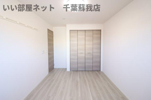 フォレストウッド　A棟の洋室|広々とした洋室です