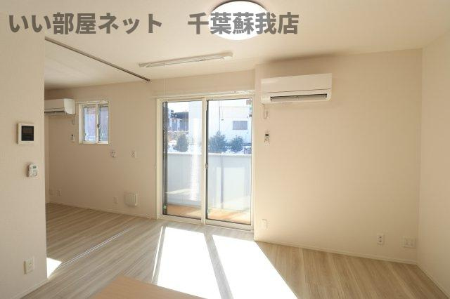 フォレストウッド　A棟の居間・リビング|使いやすいリビングです