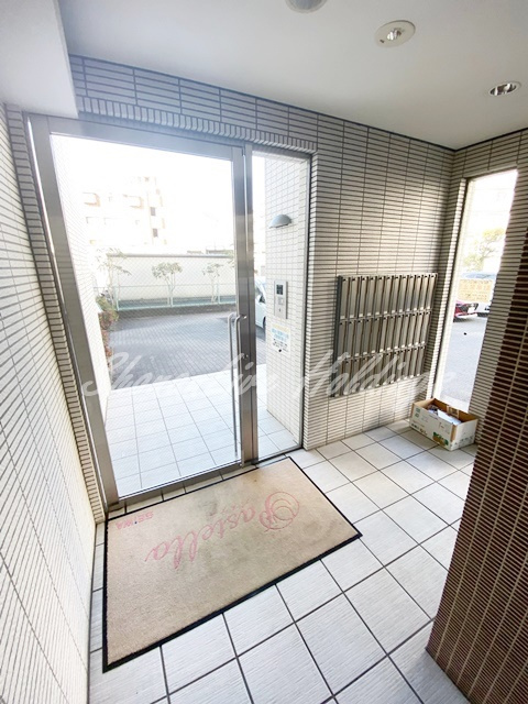 厚木市旭町５丁目の賃貸マンションのエントランス|綺麗なエントランス♪