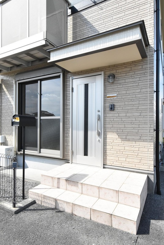 MerveillePlace壱番館のエントランス