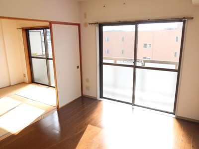 【居間・リビング】 | ライオンズマンション平塚第6