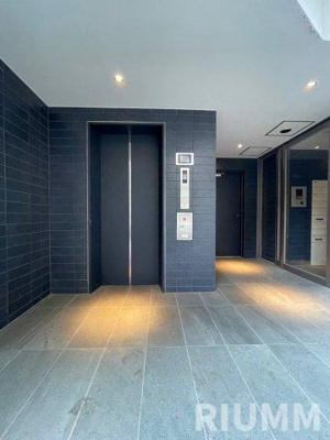 【ロビー】 | ログ初台（Log初台）