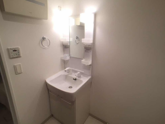 グラン・シャリオSの独立洗面台|洗髪洗面化粧台