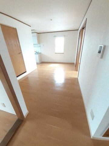 クレストールＰａｒｋ　Ｂの居間・リビング