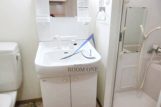 Ｍａｊｏｒ　Ｌａｎｄ　横濱鶴見の洗面所|洗面台です。