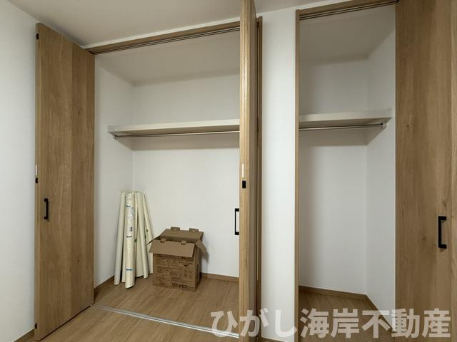 茅ヶ崎市菱沼１丁目　新築戸建の収納|各居室　収納スペース付き