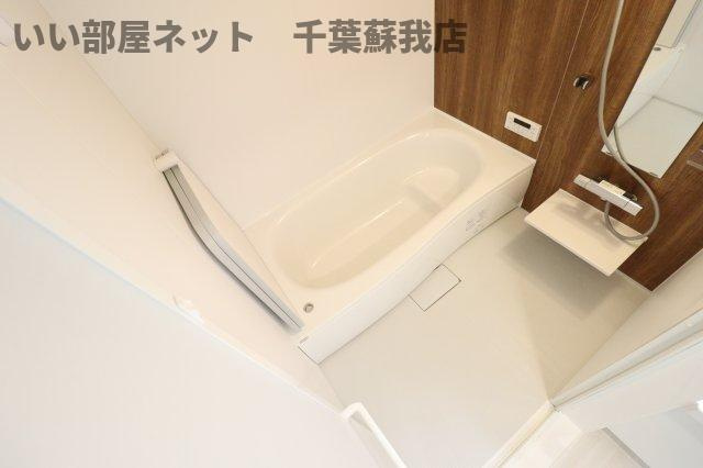 フォレストウッド　A棟の浴室|落ち着いた空間のお風呂です