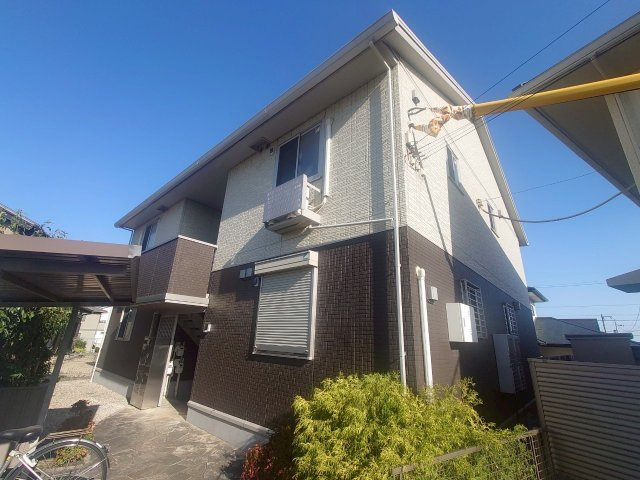 Ｄ－ｒｏｏｍ前山の外観