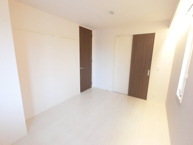 【洋室】 | プチクール　Ⅴ