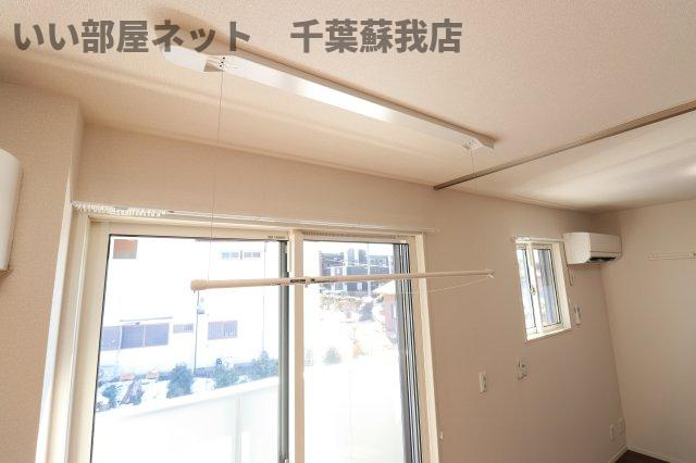 フォレストウッド　A棟のその他|室内物干し