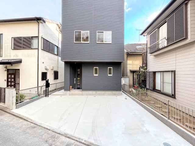 戸塚区小雀町　新築戸建て　第1