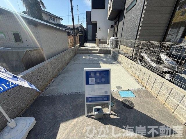 茅ヶ崎市浜之郷　新築戸建の駐車場|駐車スペース