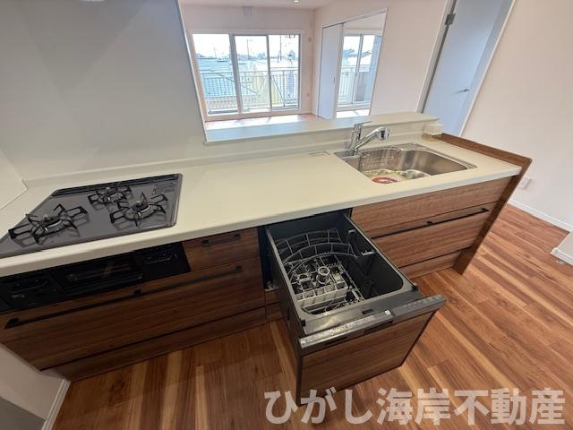 藤和ハイタウン湘南茅ヶ崎のキッチン|新規リフォーム完了！　食洗器付きシステムキッチン