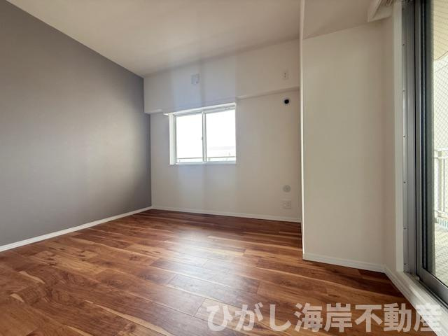 藤和ハイタウン湘南茅ヶ崎の洋室|新規リフォーム完了！　7.2帖　洋室