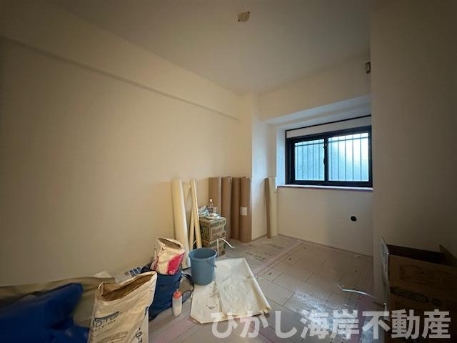 ライオンズマンション辻堂海浜公園の洋室|2月16日撮影　リフォーム中　5帖　洋室