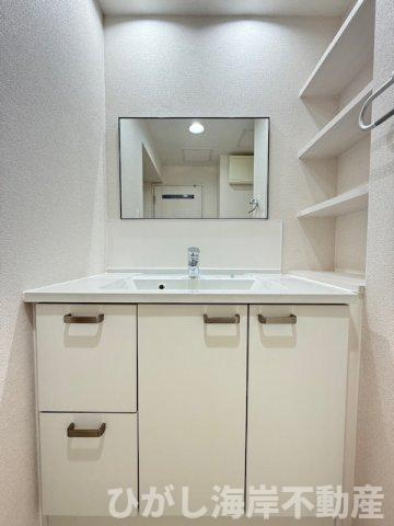 クリオ藤沢伍番館の独立洗面台|新規リフォーム完了！洗面化粧台