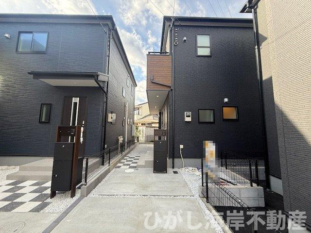 平塚市諏訪町　新築戸建　全4棟の前面道路含む現地写真|現地外観