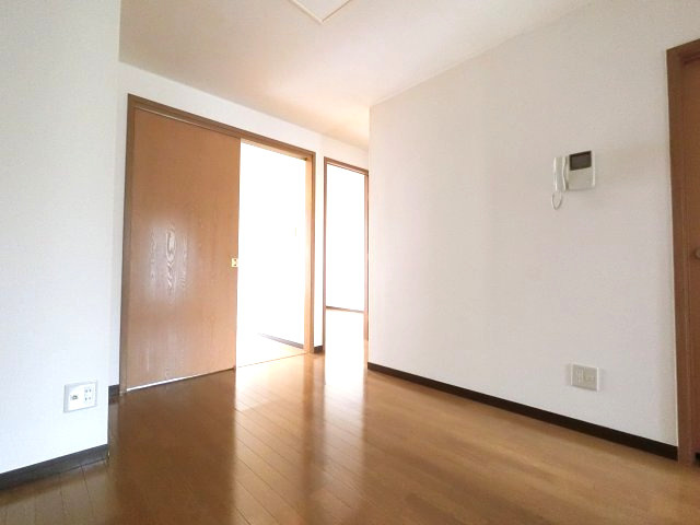 【居間・リビング】