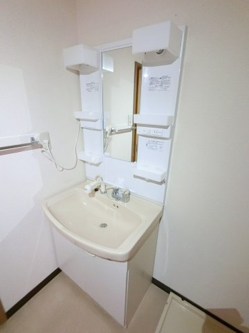 【独立洗面台】