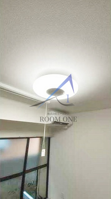 クレール千駄木　Ａ棟の設備|エアコンです。