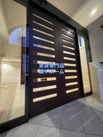 S-RESIDENCE難波Vialeのエントランス|エントランスです