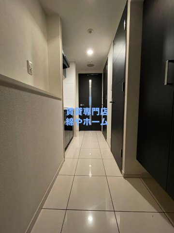 S-RESIDENCE難波Vialeの玄関|ゆったりとした玄関です