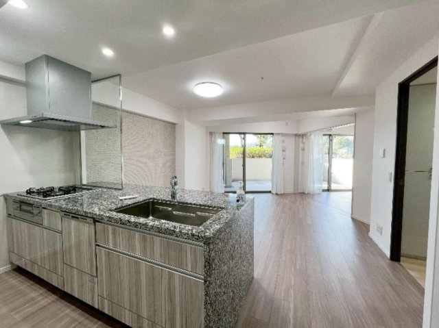 ヴェレーナシティパレドシエルカルティエ2【仲介手数料無料】ペット可♪