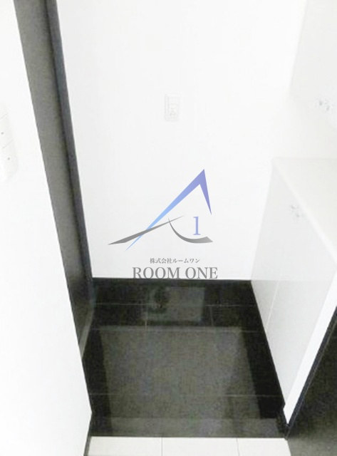 Verona空港西Lussoの玄関|玄関です。