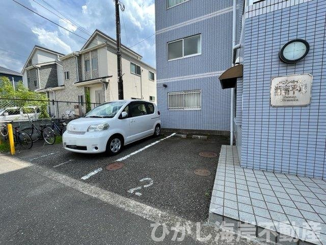 メゾンミール湘南平塚の駐車場|敷地内駐車場