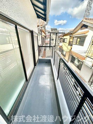 西淀川区中島１丁目一戸建てのバルコニー