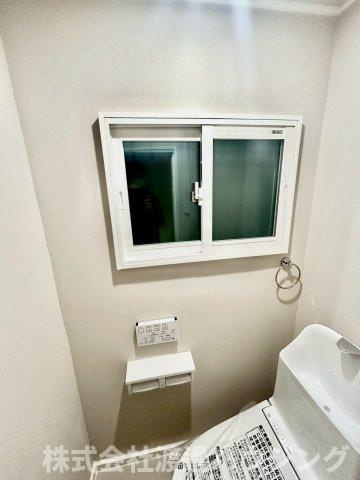 西淀川区中島１丁目一戸建てのその他|窓