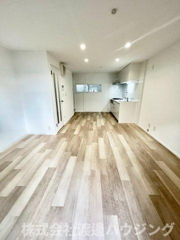 西淀川区中島１丁目一戸建ての居間・リビング