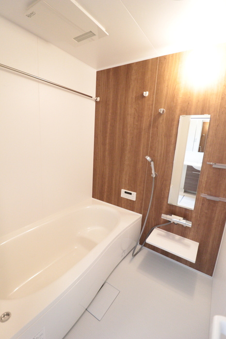 Ｄアセット飛田給の浴室