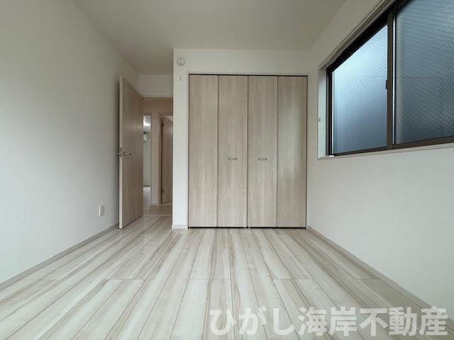 茅ヶ崎市室田1丁目　中古戸建の内装|新規リフォーム完了！　6帖　洋室
