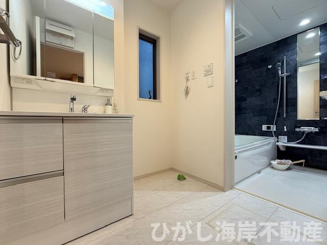茅ヶ崎市室田1丁目　中古戸建の脱衣所|新規リフォーム完了！　脱衣スペース