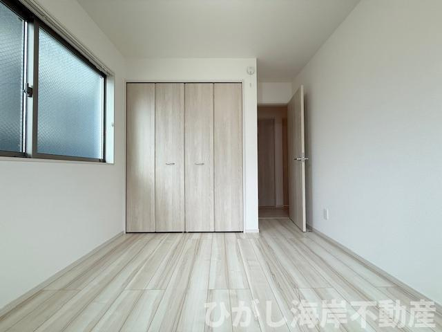 茅ヶ崎市室田1丁目　中古戸建の洋室|新規リフォーム完了！　5.3帖　洋室