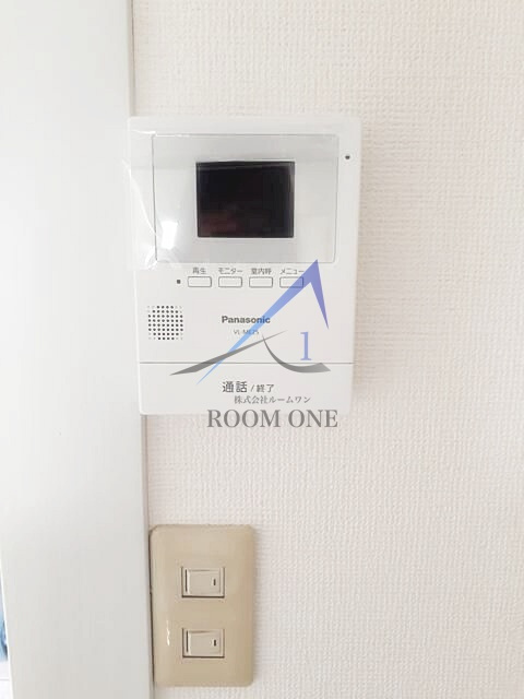 スプリングサンハイムのセキュリティ|モニター付きインターホンです。