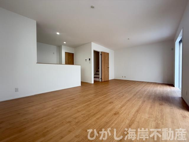 平塚市御殿４丁目　新築戸建　全4棟のダイニング|18.8帖　LDK