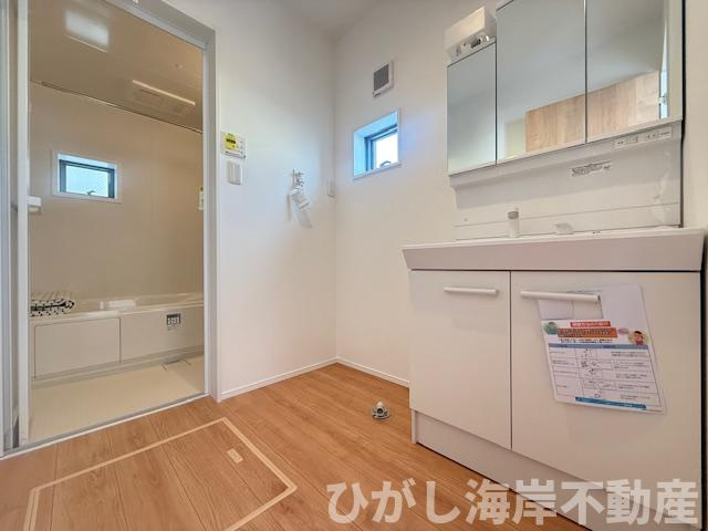 平塚市御殿４丁目　新築戸建　全4棟の脱衣所|脱衣スペース