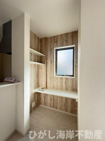 平塚市平塚2丁目　新築戸建の設備|LDK　カウンタースペース