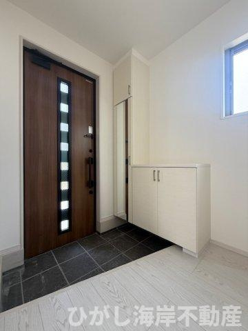 平塚市平塚2丁目　新築戸建の玄関|玄関