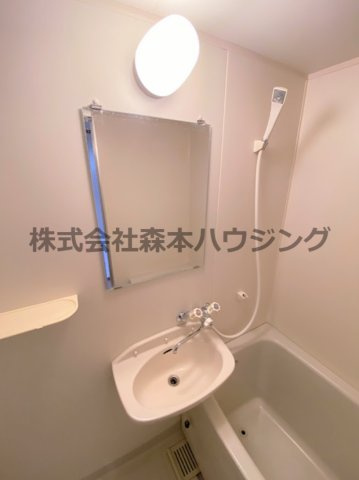 【洗面所】 | 　プライムコート | 洗面所です