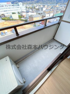 【バルコニー】 | 　プライムコート | お洗濯にも便利なバルコニー付き