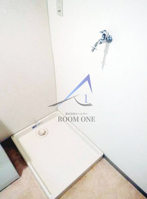 ハイム佐竹の設備|洗濯機置き場です。