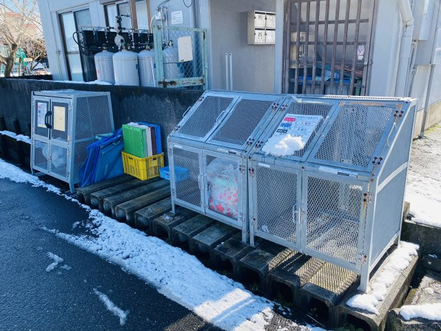 大垣市枝郷2丁目　フラッツA棟のその他|ゴミ回収BOX