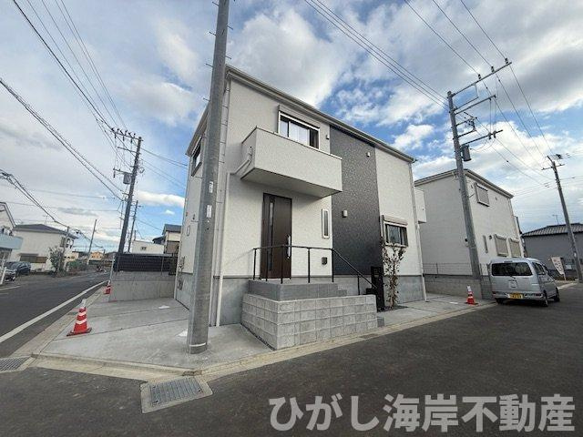 平塚市御殿４丁目　新築戸建　全4棟の前面道路含む現地写真|現地外観