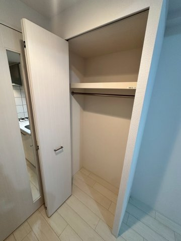 エスリード阿波座プライムコートの玄関